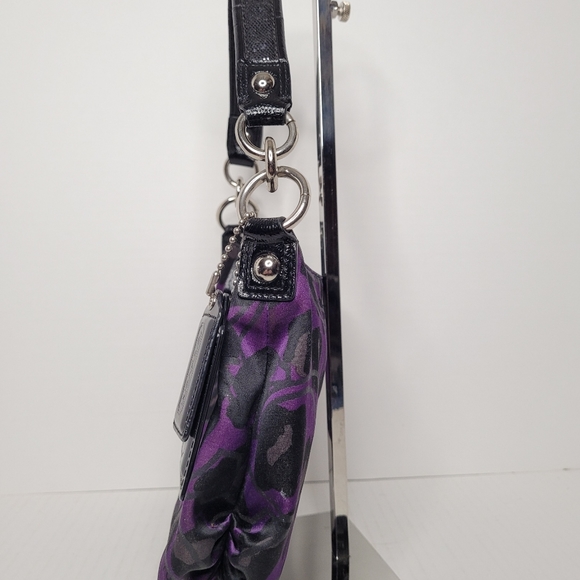 Coach Poppy Daisy Ocelot Purple Demi Hobo H1281-F20024 - Picture 5 of 9